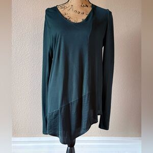 Simply Vera Vera Wang Green Asymmetrical Long Sleeve Top